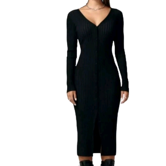 New LITA by Ciara REVOLVE Black Ribbed V Neck Cardigan Button Front Midi Dress - Picture 8 of 8